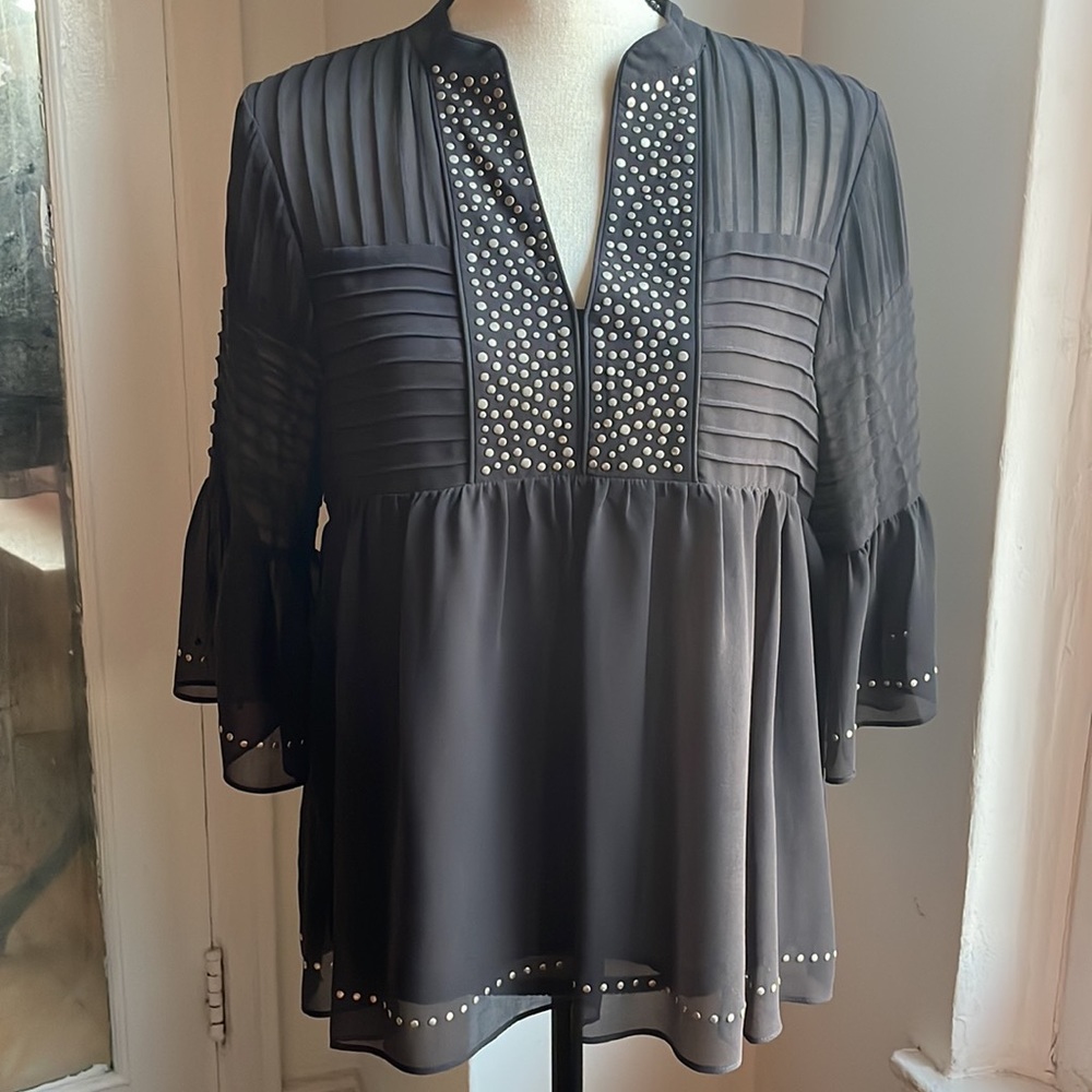 [Mint Velvet] Gray Silver-Studded Blouse
